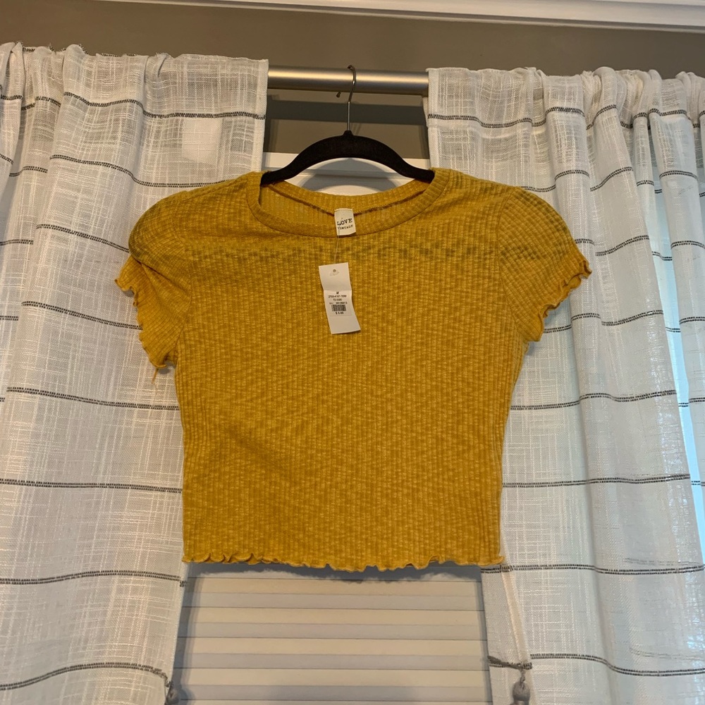 Crop top